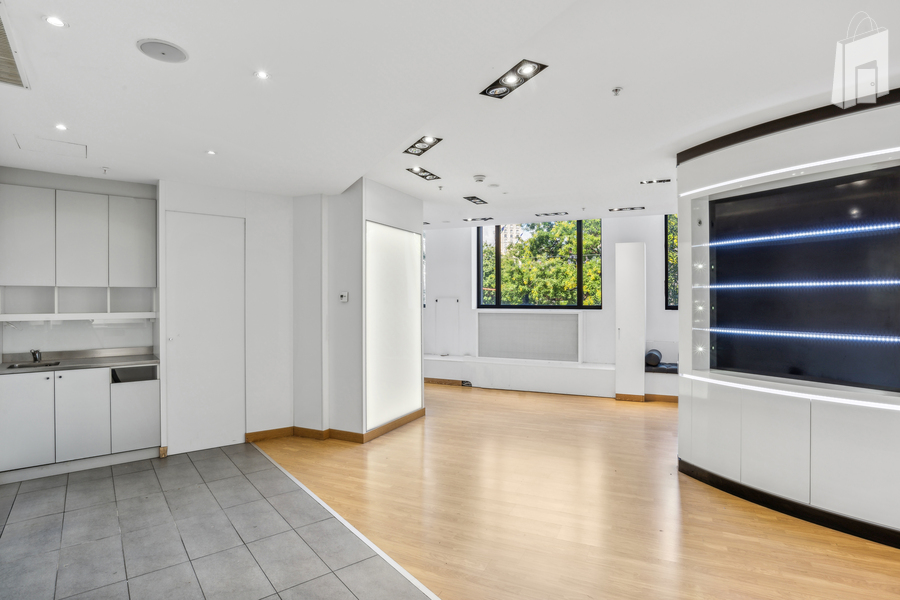 1er étage 122m2  Appartement N°2