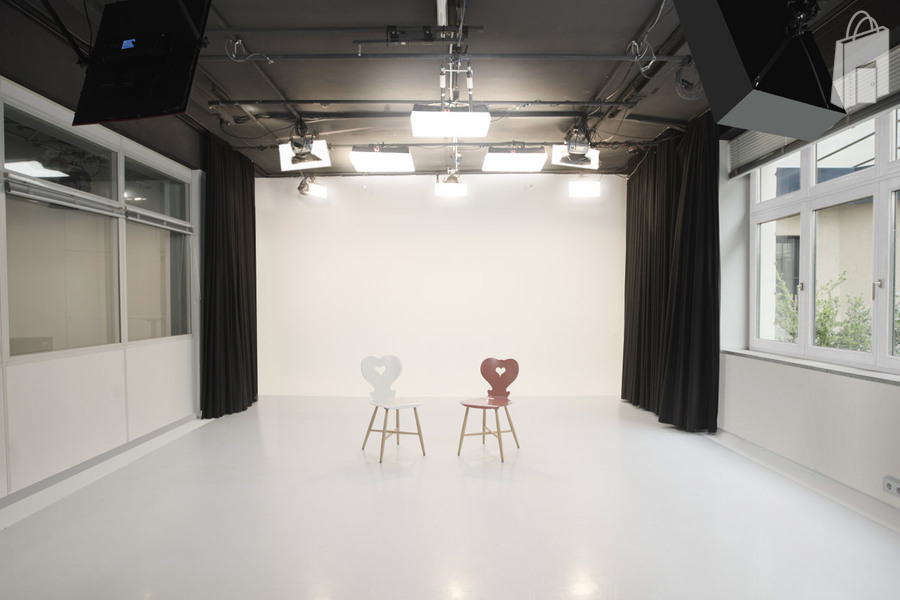 PictureElements Studio - Windows + Daylight