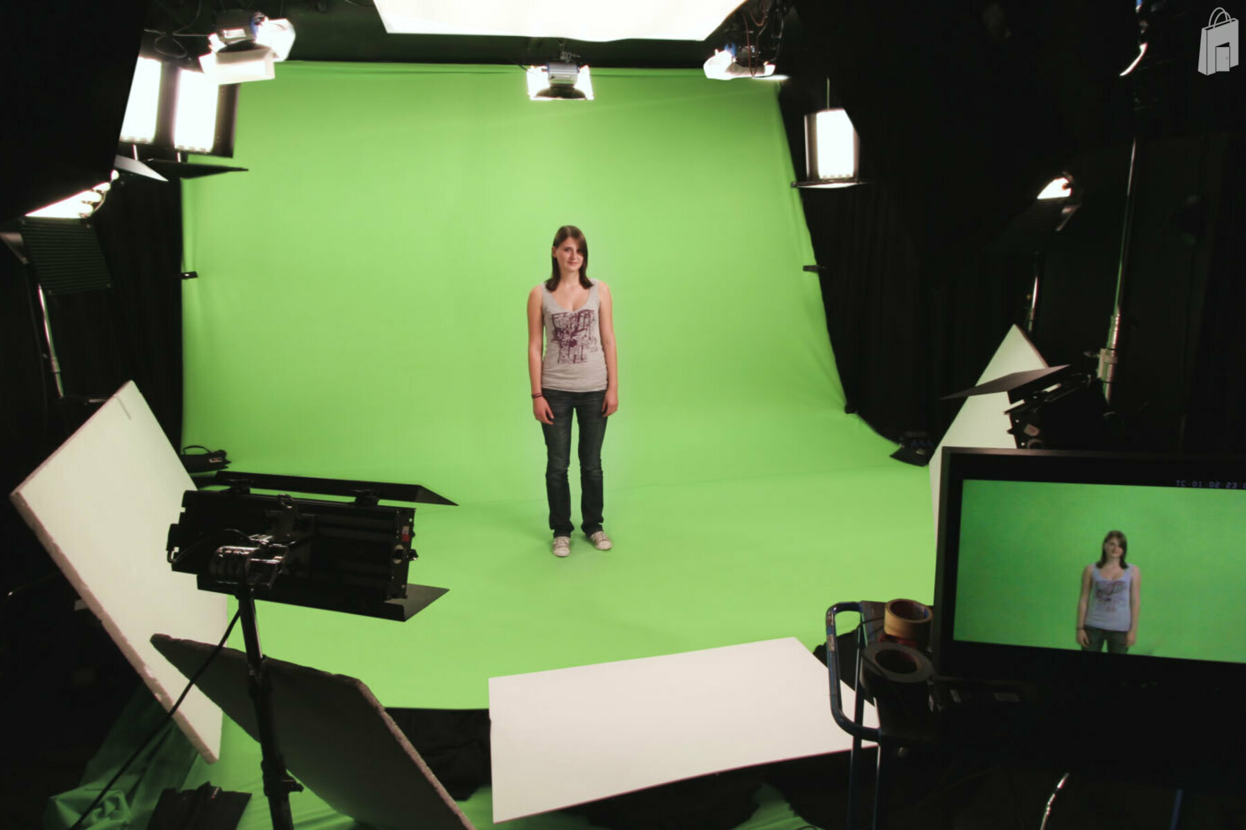 PictureElements Studio - Green Screen Setup