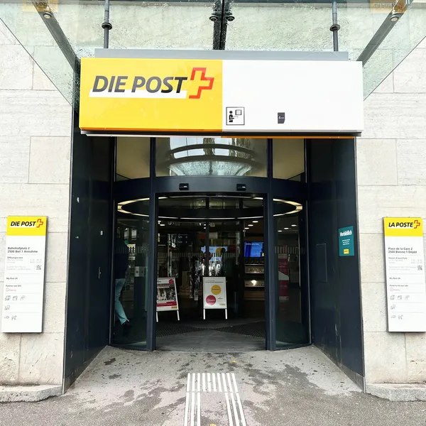 Promotionsfläche 4m² Postfiliale Biel/Bienne 1 Annahme/Dépôt