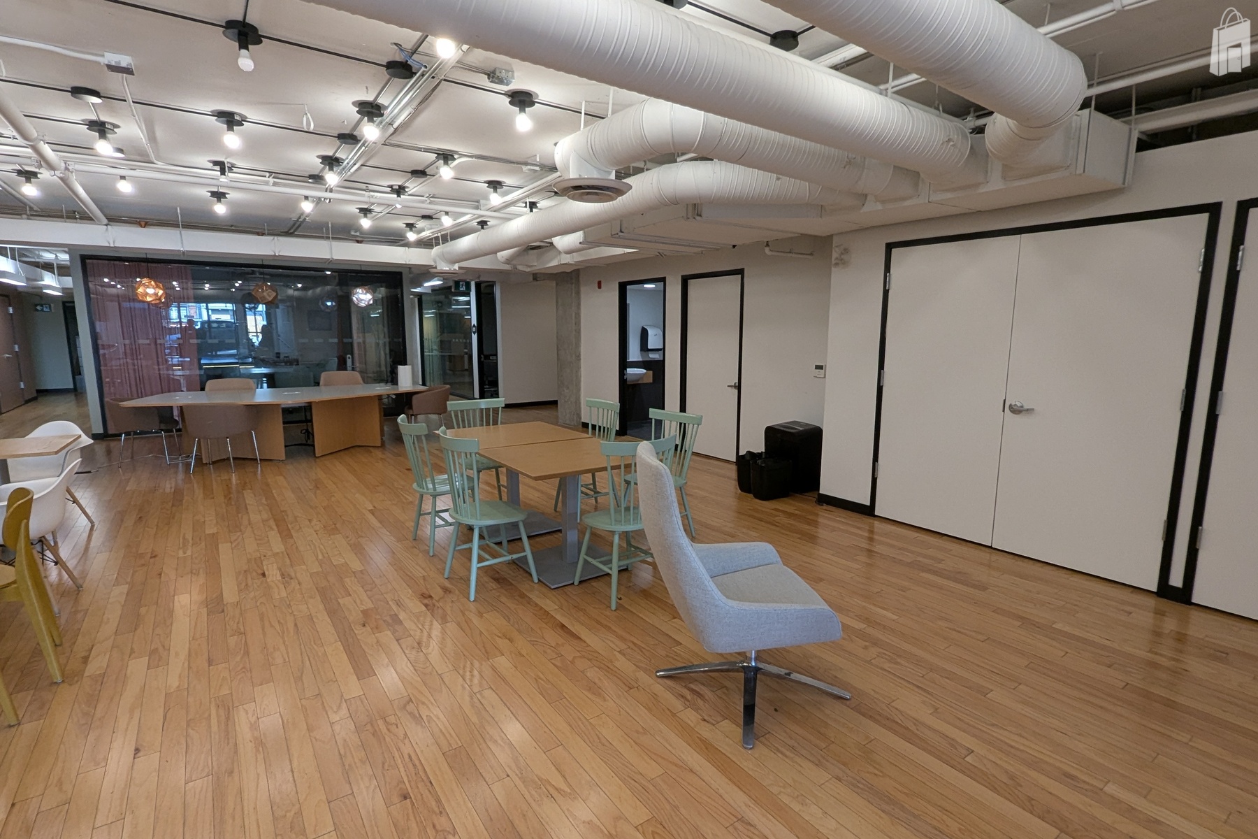 151-155 West Hastings Office