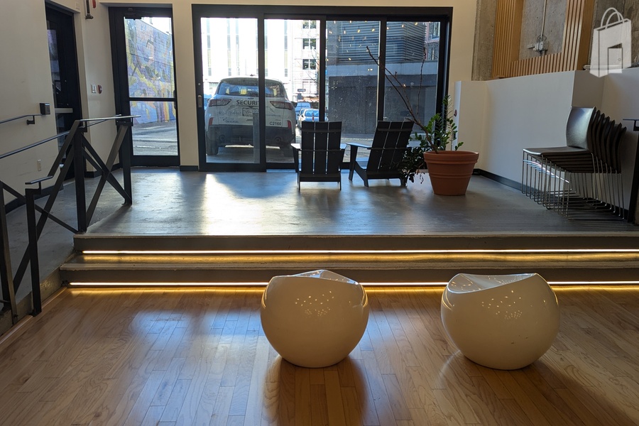 151-155 West Hastings Office