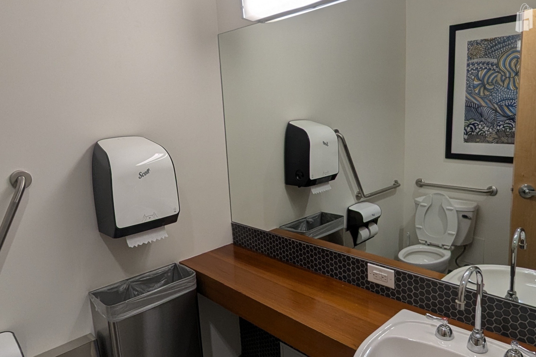 151-155 West Hastings Office