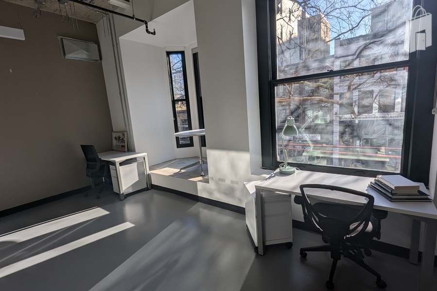 151-155 West Hastings Office