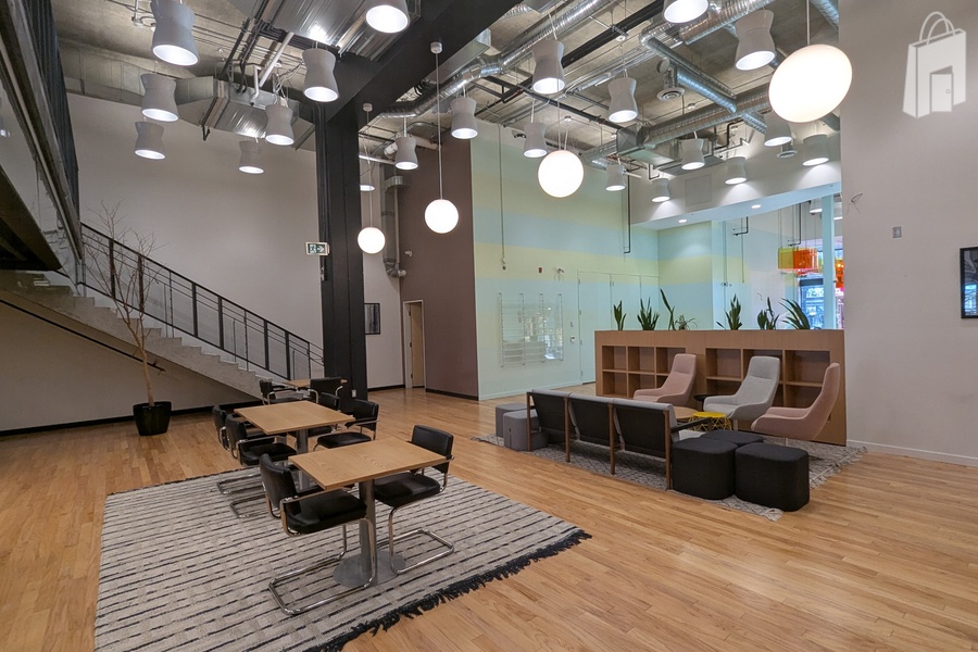 151-155 West Hastings Office