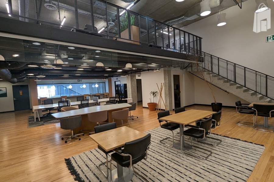 151-155 West Hastings Office