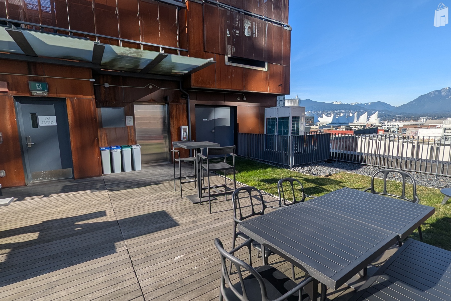 151 West Hastings Roof