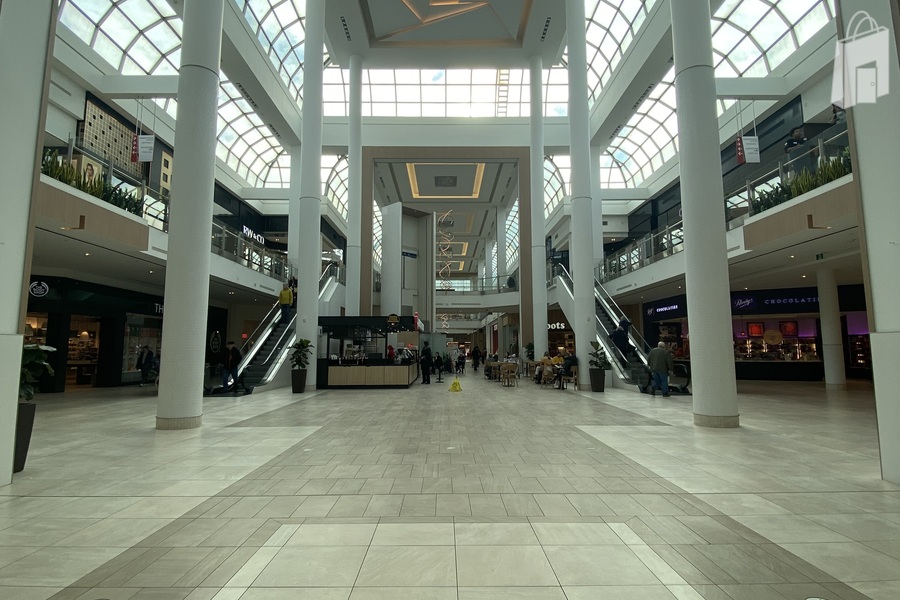 Centre Court: The Centre of it All