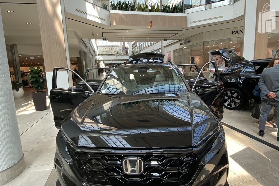 Centre Court - Auto Show