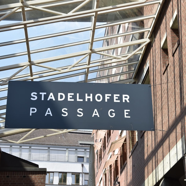 Stadelhofer Passage, Zürich - Aussenfläche