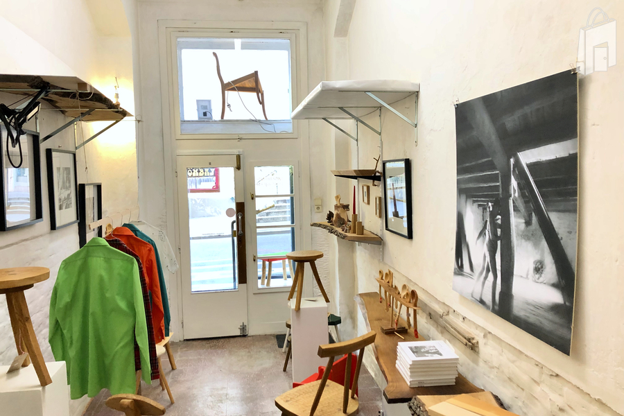 Innenansicht Richtung Neustiftgasse