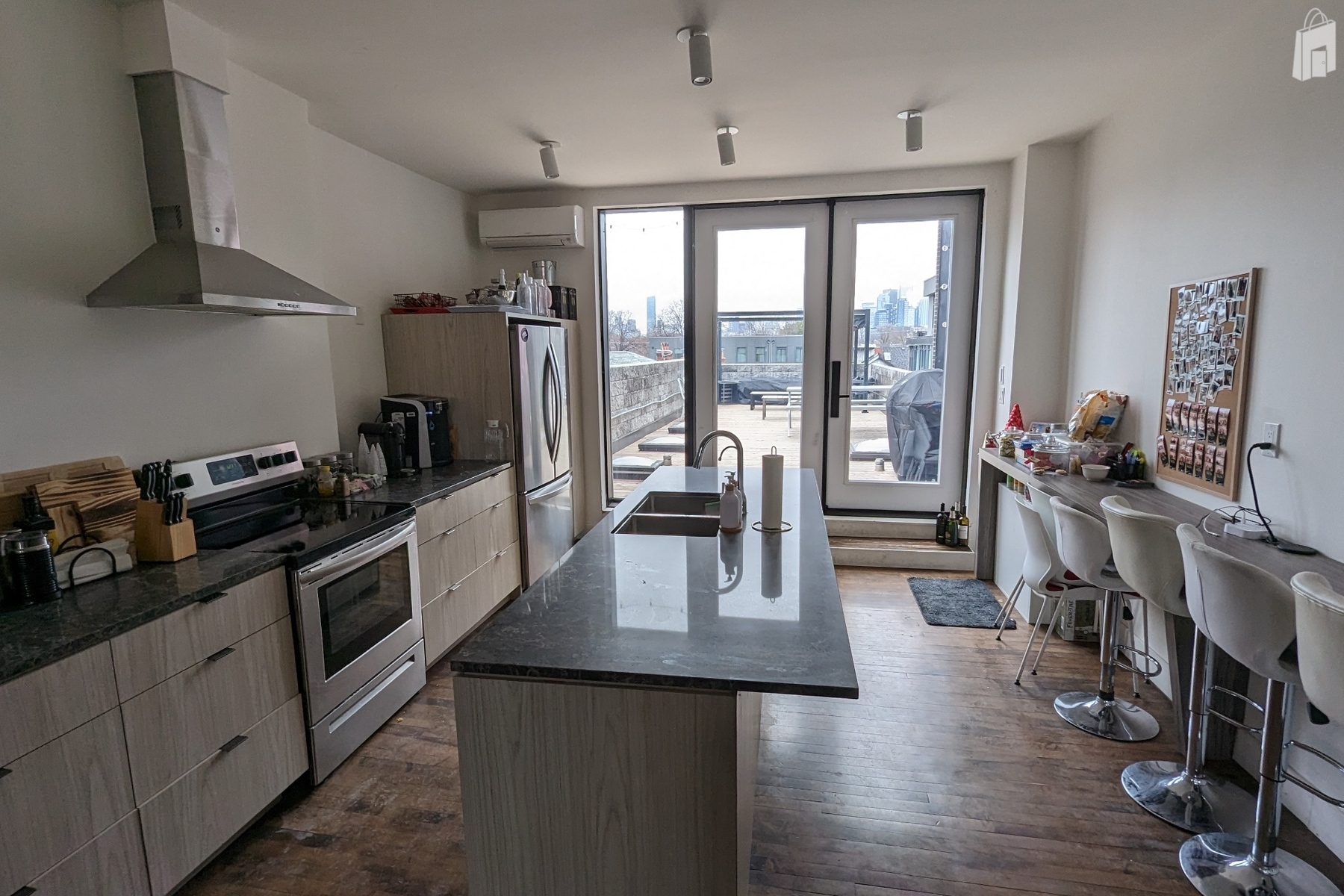 45 Ossington 3rd Floor Catering Kitchen