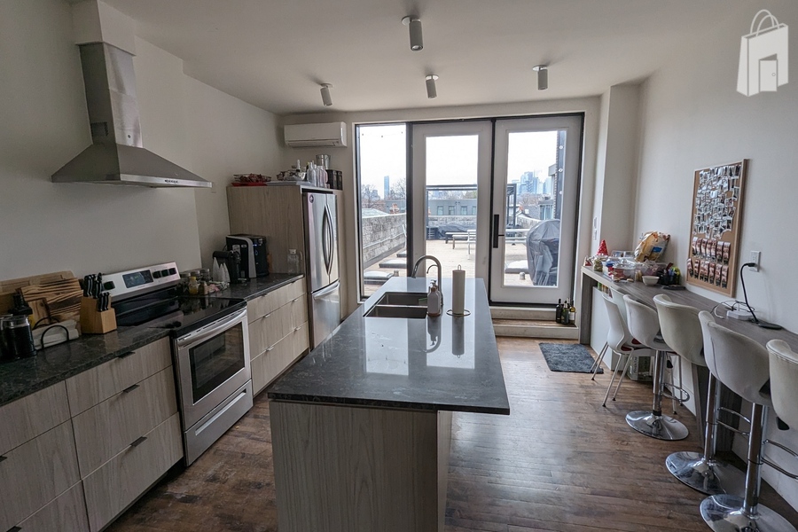 45 Ossington 3rd Floor Catering Kitchen