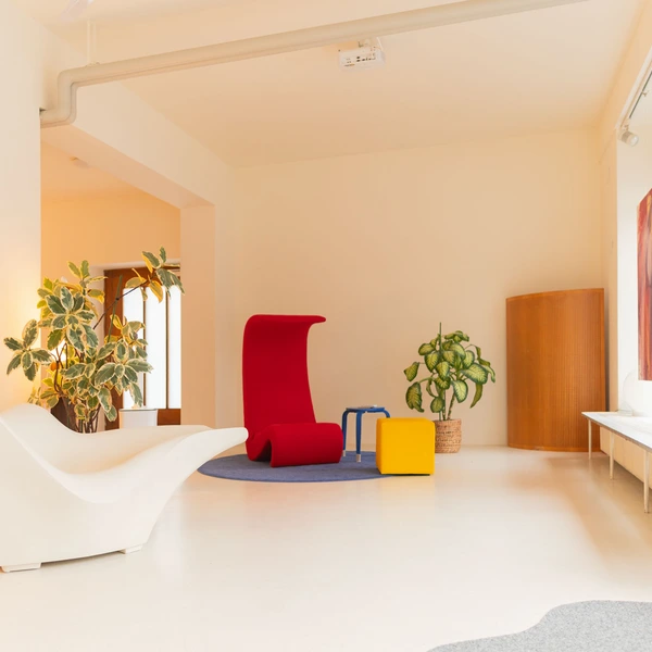 Plottwist Pop-up – 30 m² Schaufenster + 80m² Showroom für mutige Marken 