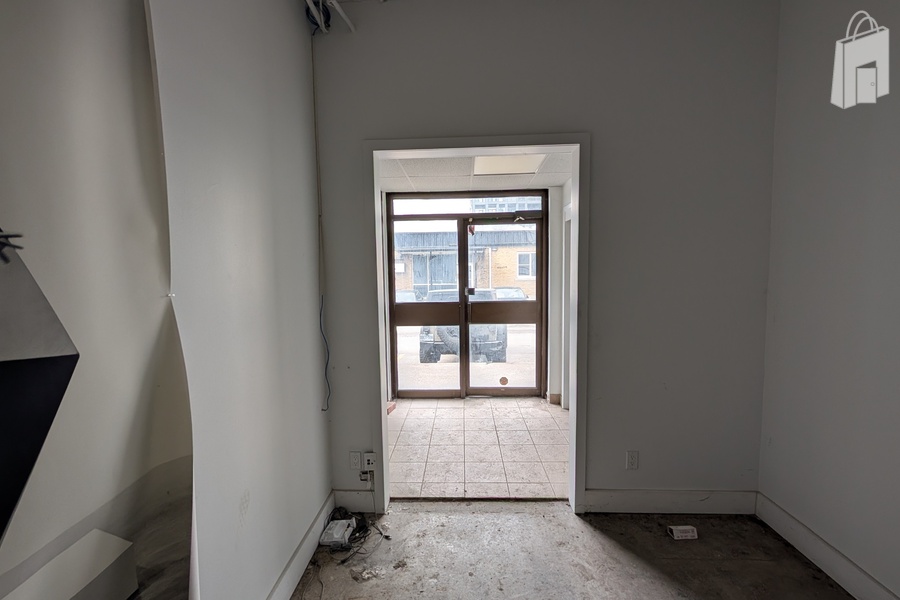 178 QQE East Building