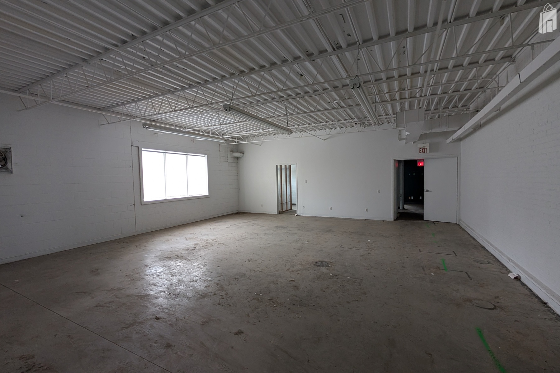 178 QQE East Building