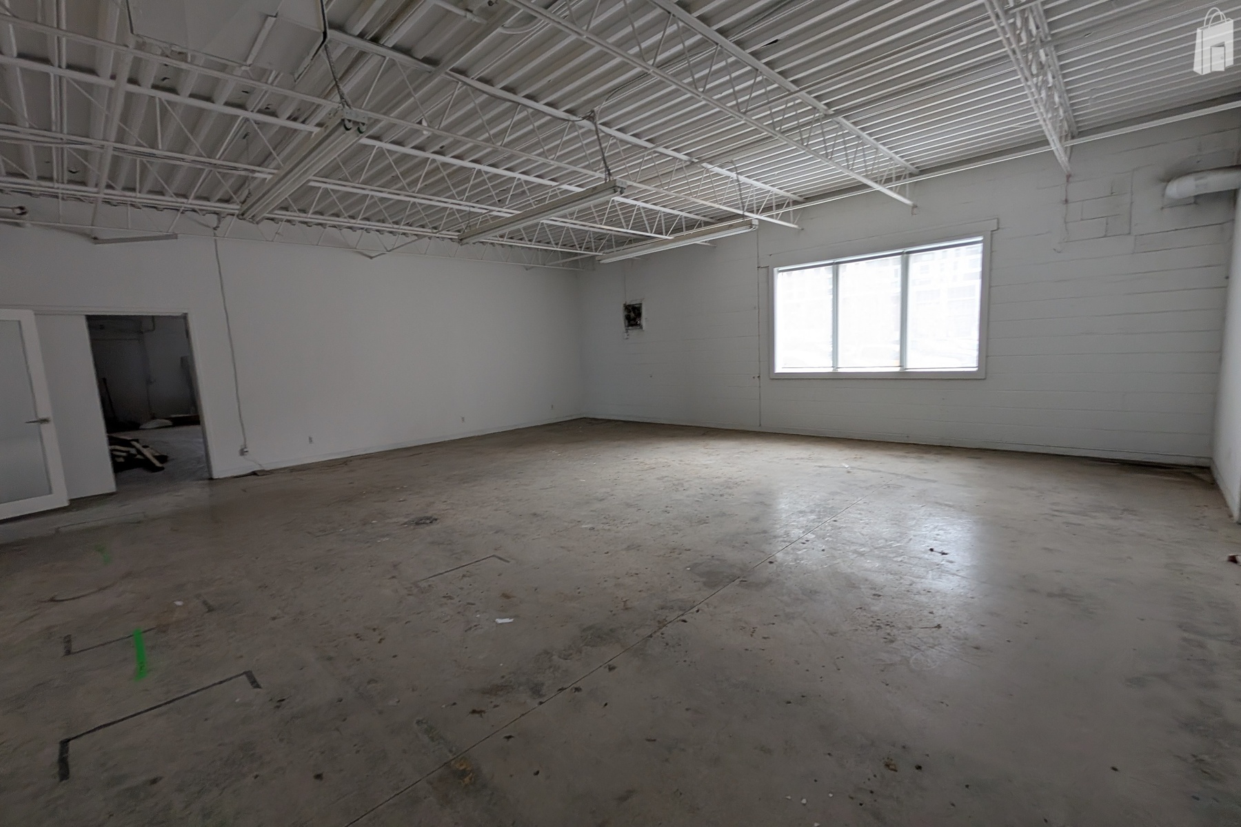 178 QQE East Building