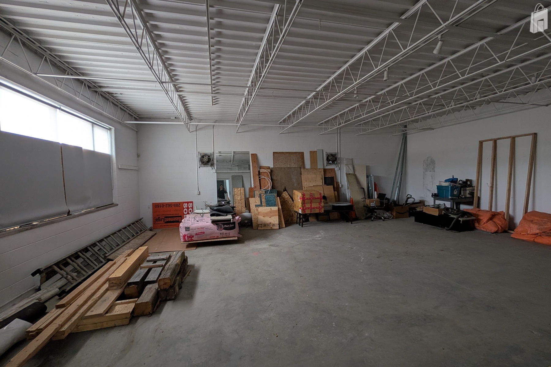 178 QQE East Building