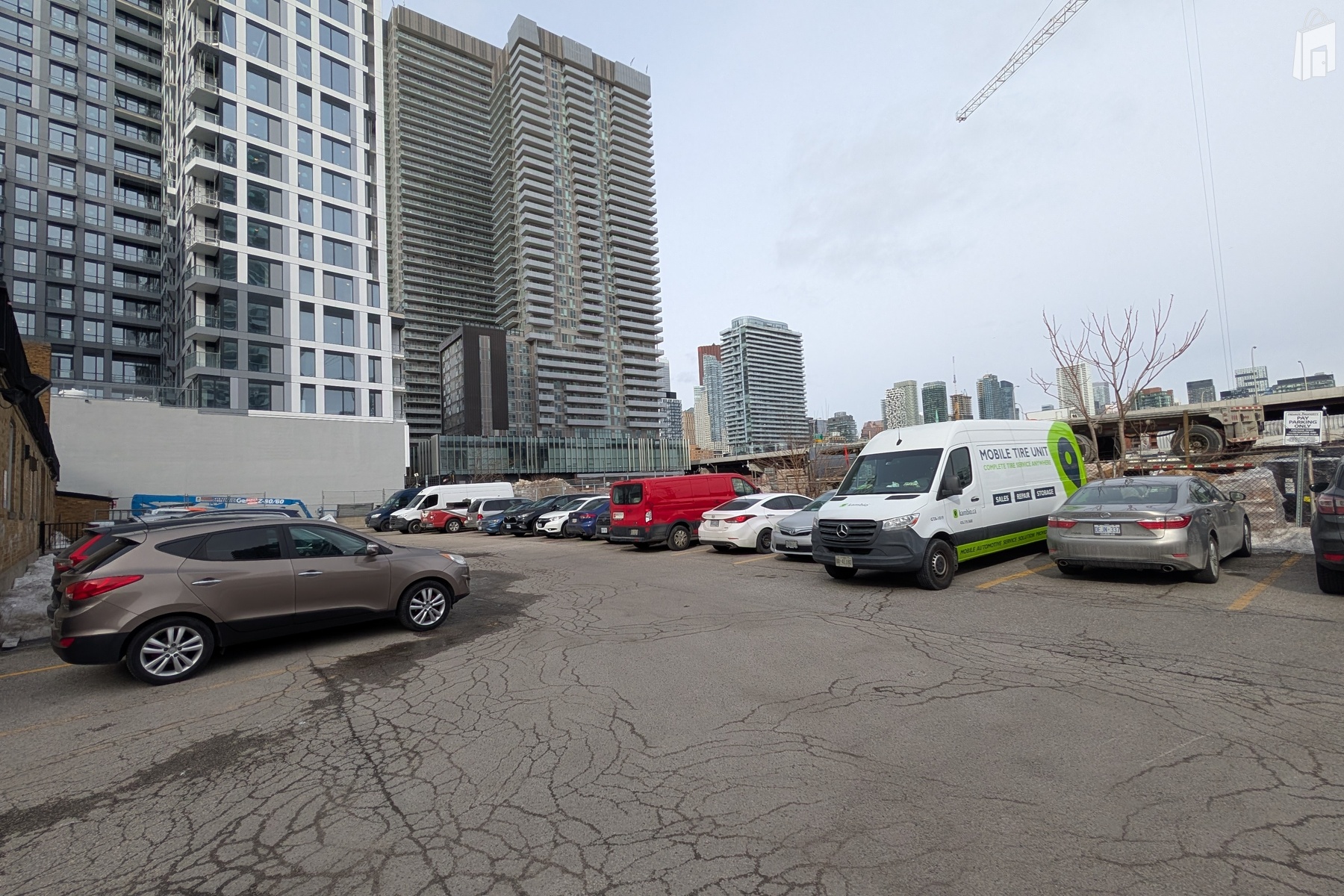 178 QQE East Building