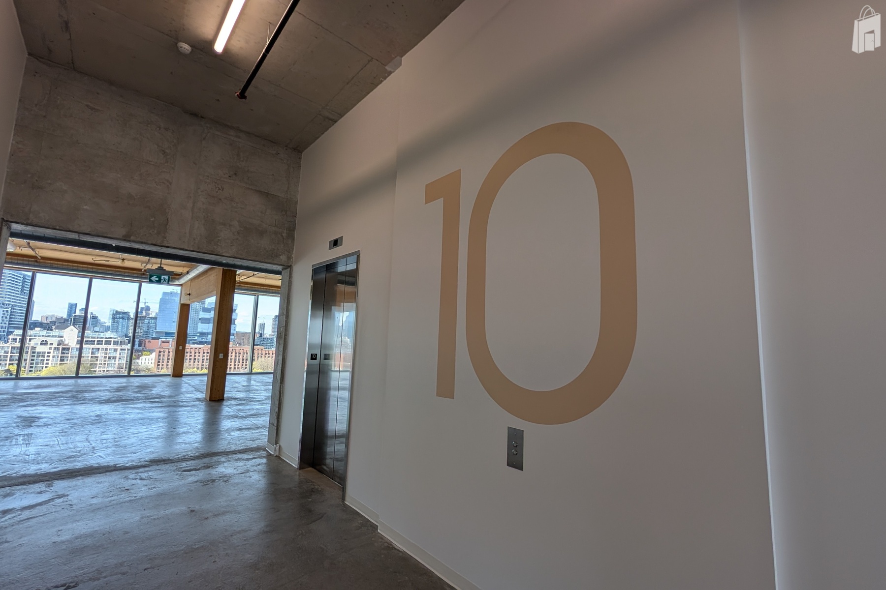 T3 Bayside 10th Floor