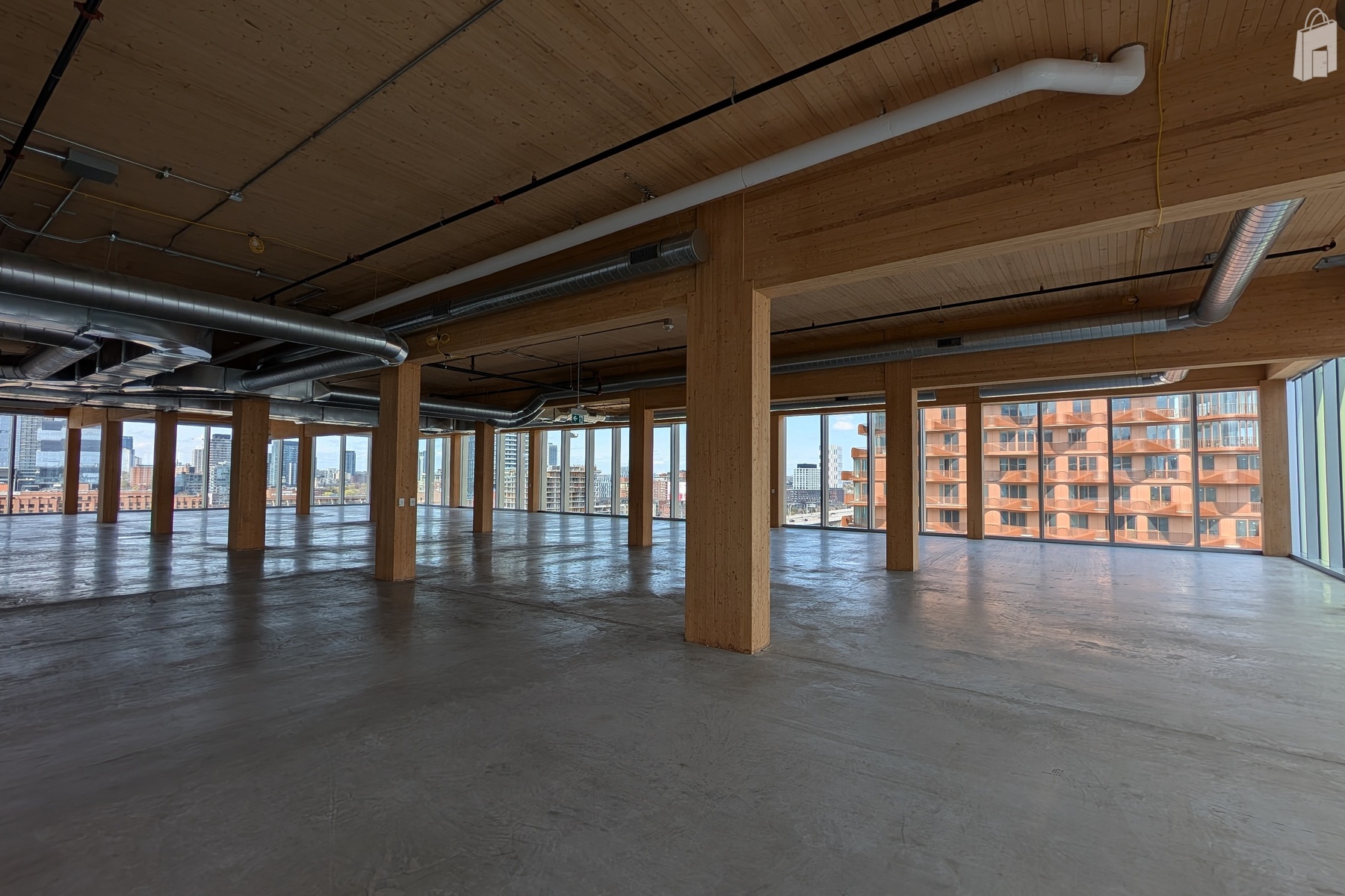 T3 Bayside 10th Floor