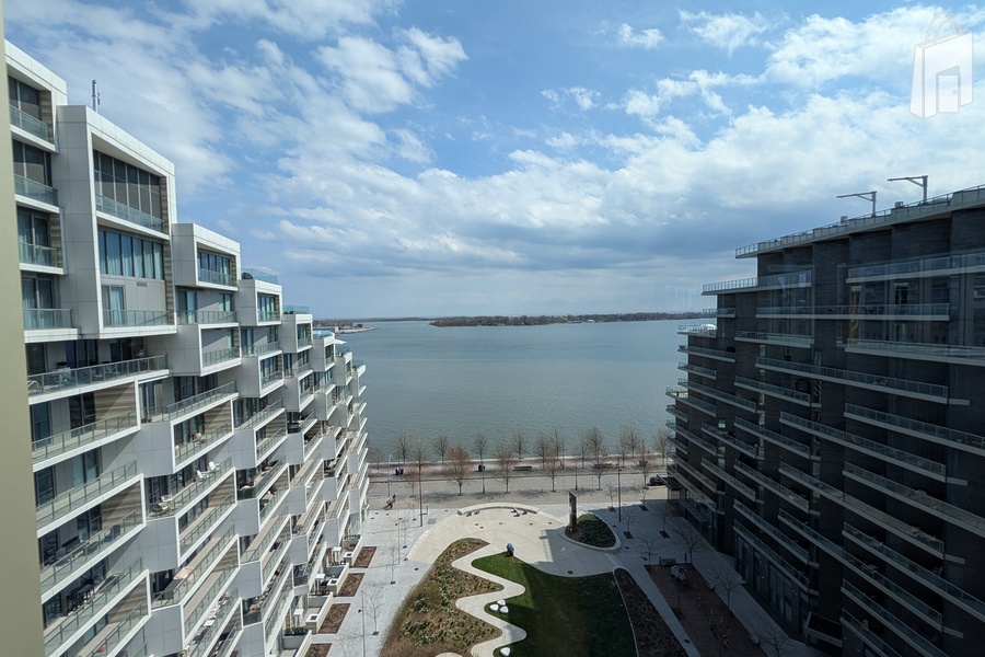 T3 Bayside 10th Floor