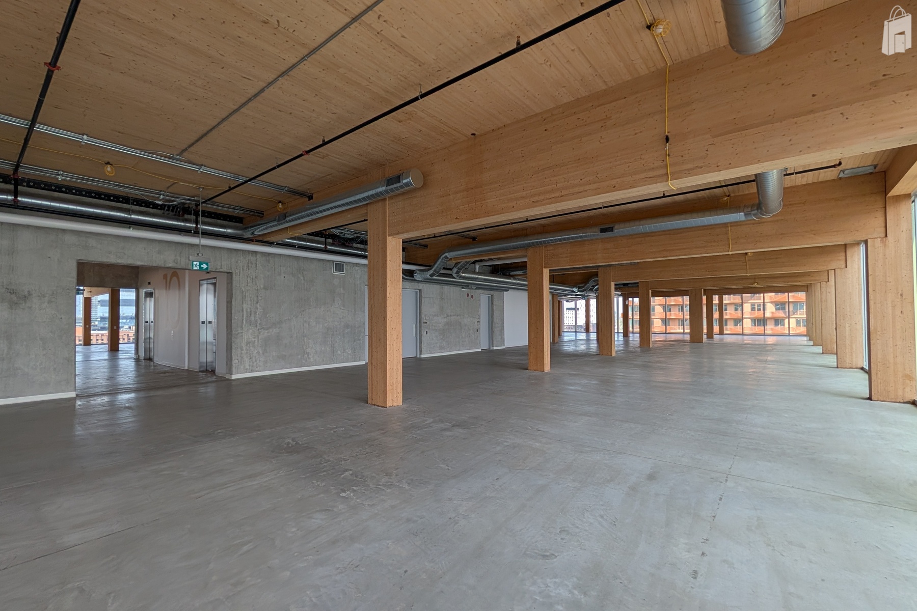 T3 Bayside 10th Floor