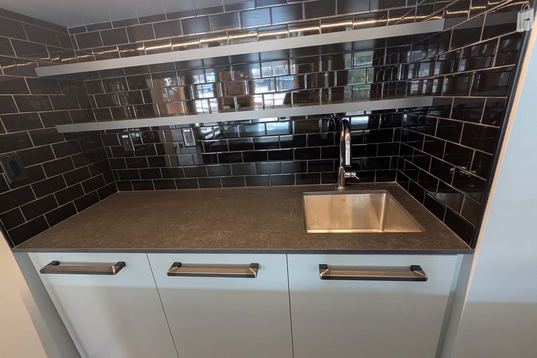 Retail/Restaurant Space