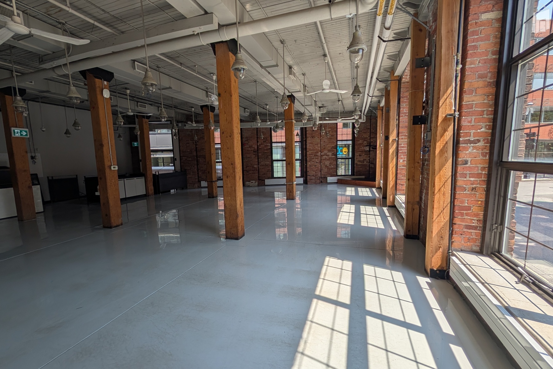 Retail/Restaurant Space