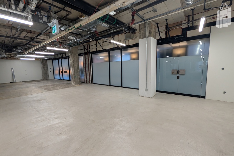 Ground Floor Retail Unit