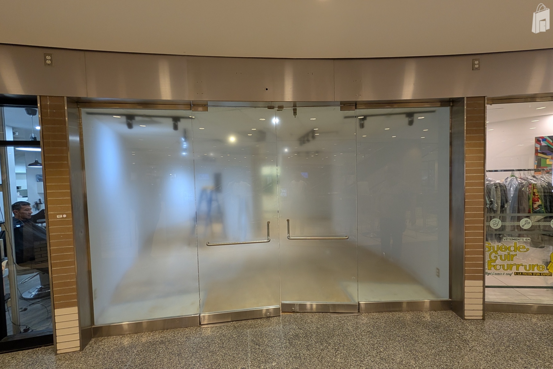 Food Court Pop Up Retail