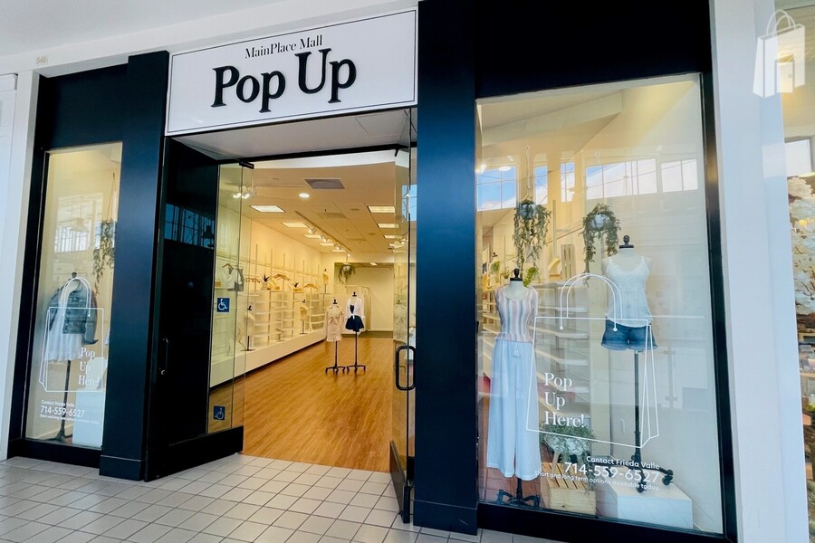 Pop-Up Shop - Storfront View_2