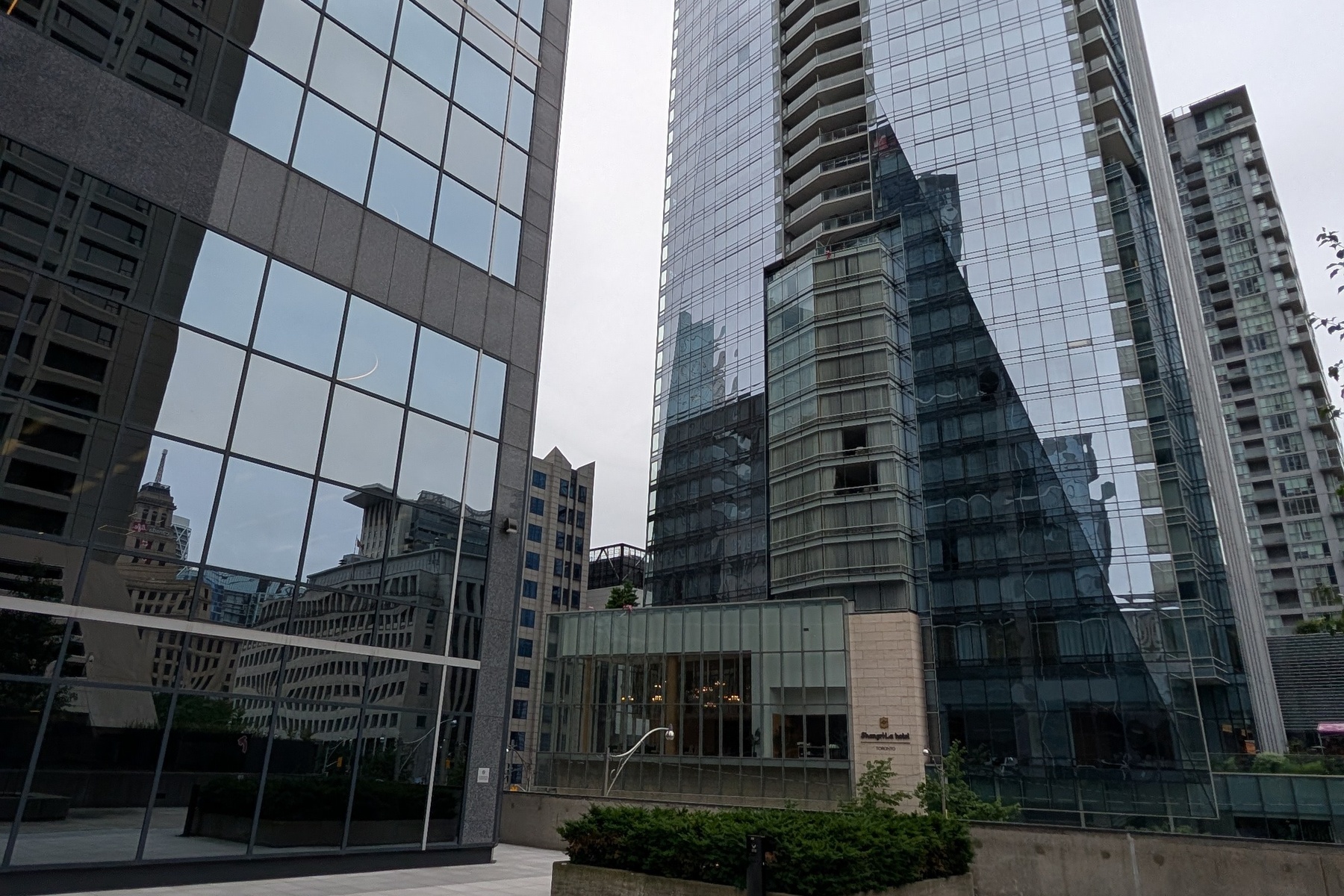 DBRS Tower - Outdoor Event Space