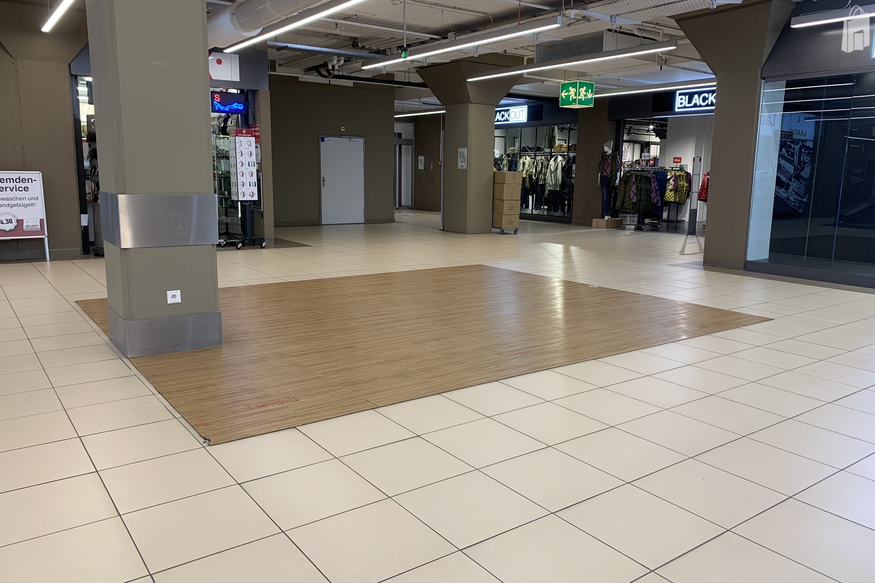 Promotionsfläche Nr. 6, UG