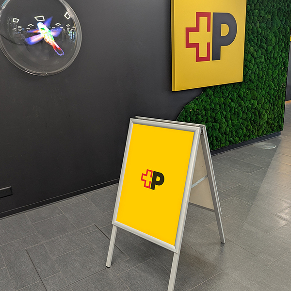 Plakat (50x70cm) in der Postfiliale Gümligen