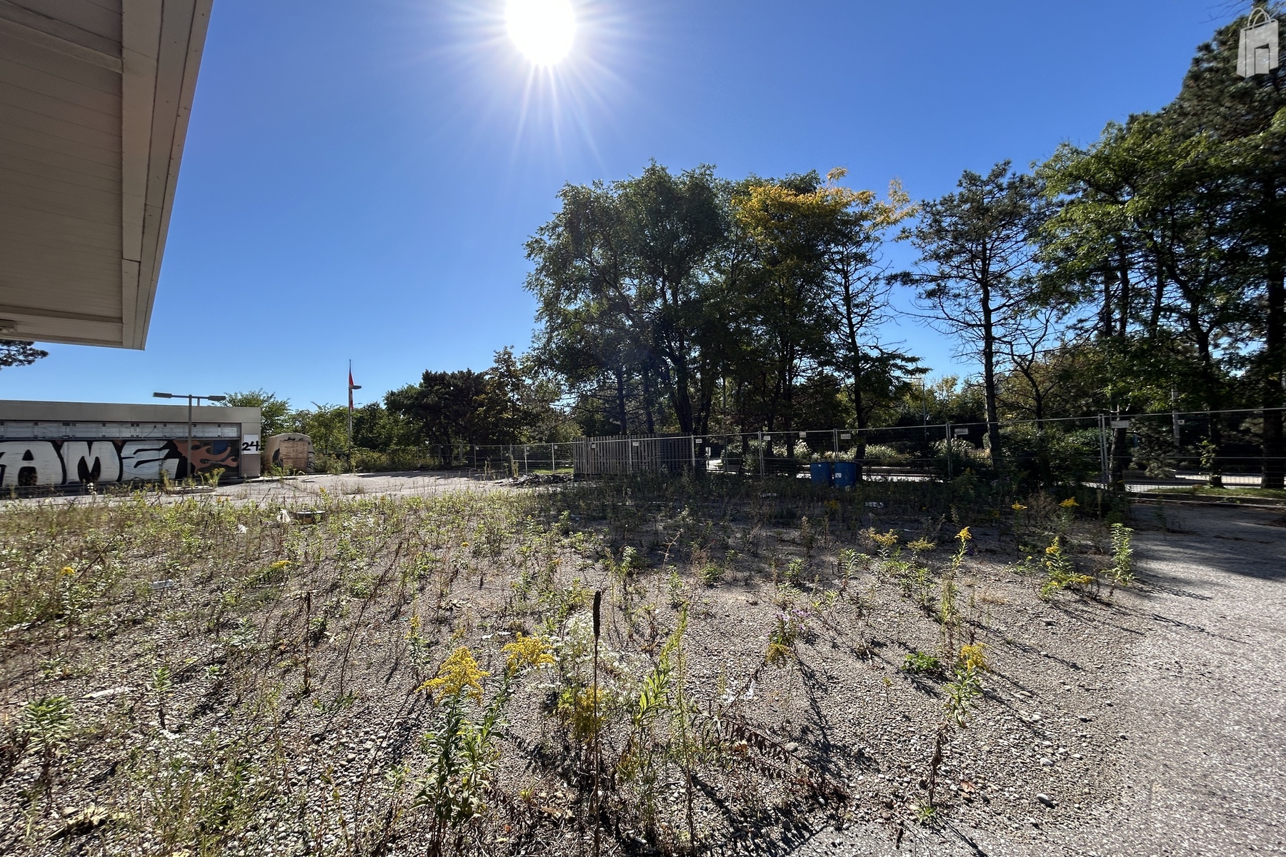 2189 Lakeshore Blvd.W