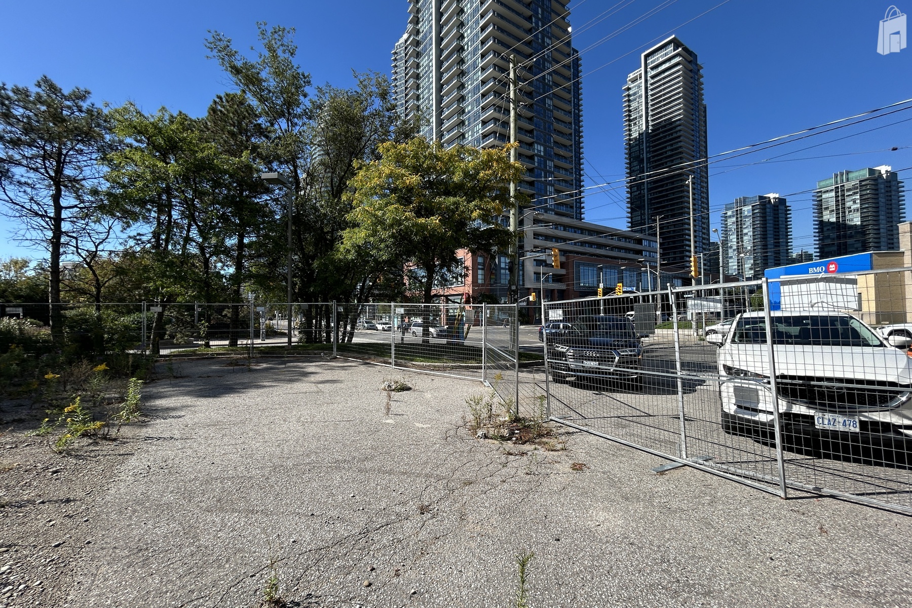 2189 Lakeshore Blvd.W