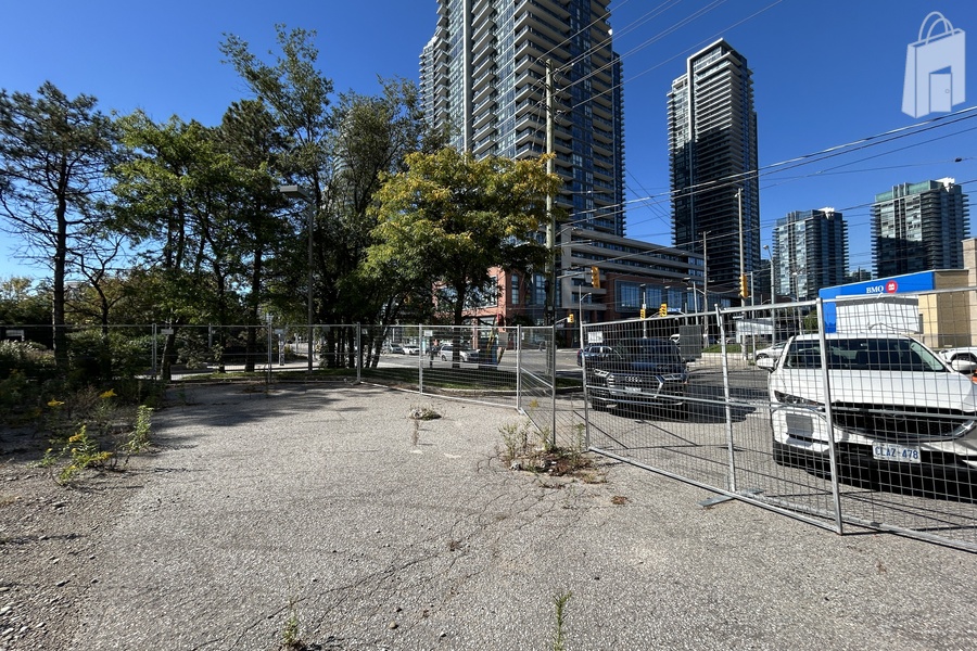 2189 Lakeshore Blvd.W