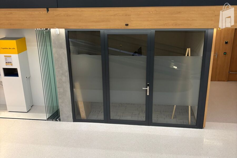 Vue extérieure, Box de conseil de la Poste Genève 19 Petit-Saconnex