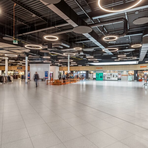 Matran Centre, Matran - espace commercial  2