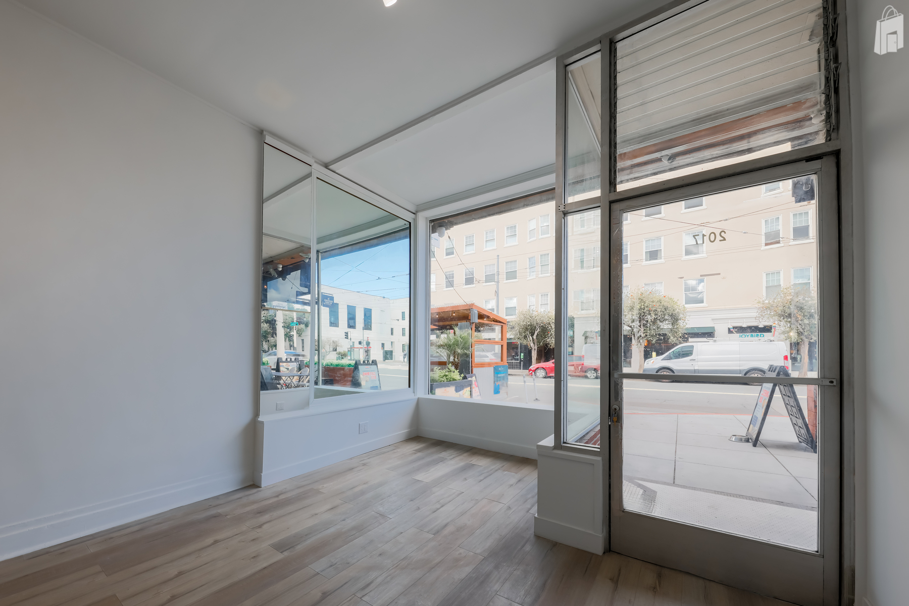 Chestunt Street, San Francisco CA