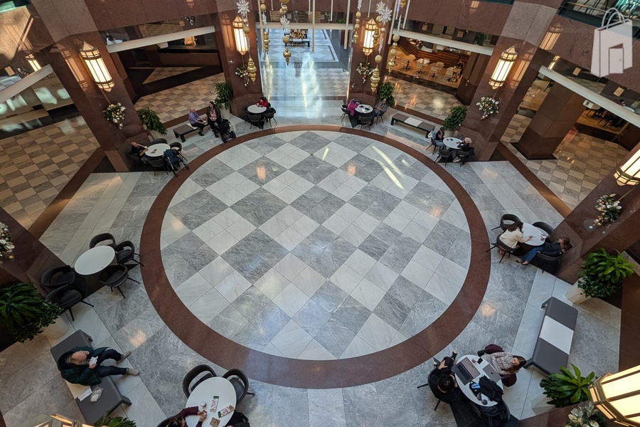 Commerce Place - Promo Court