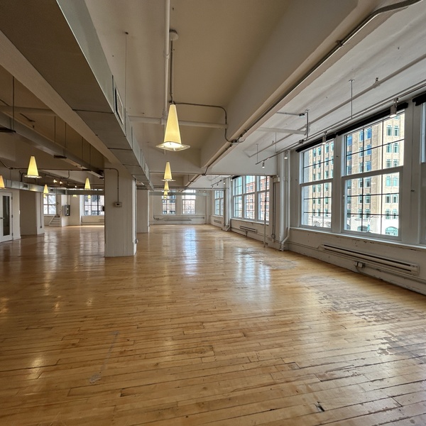 96 Spadina - Suite 400