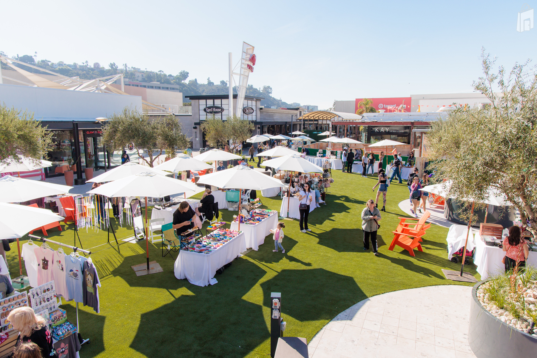 Premier Open-Air Space to Connect with San Diegans - The Oasis at The ...