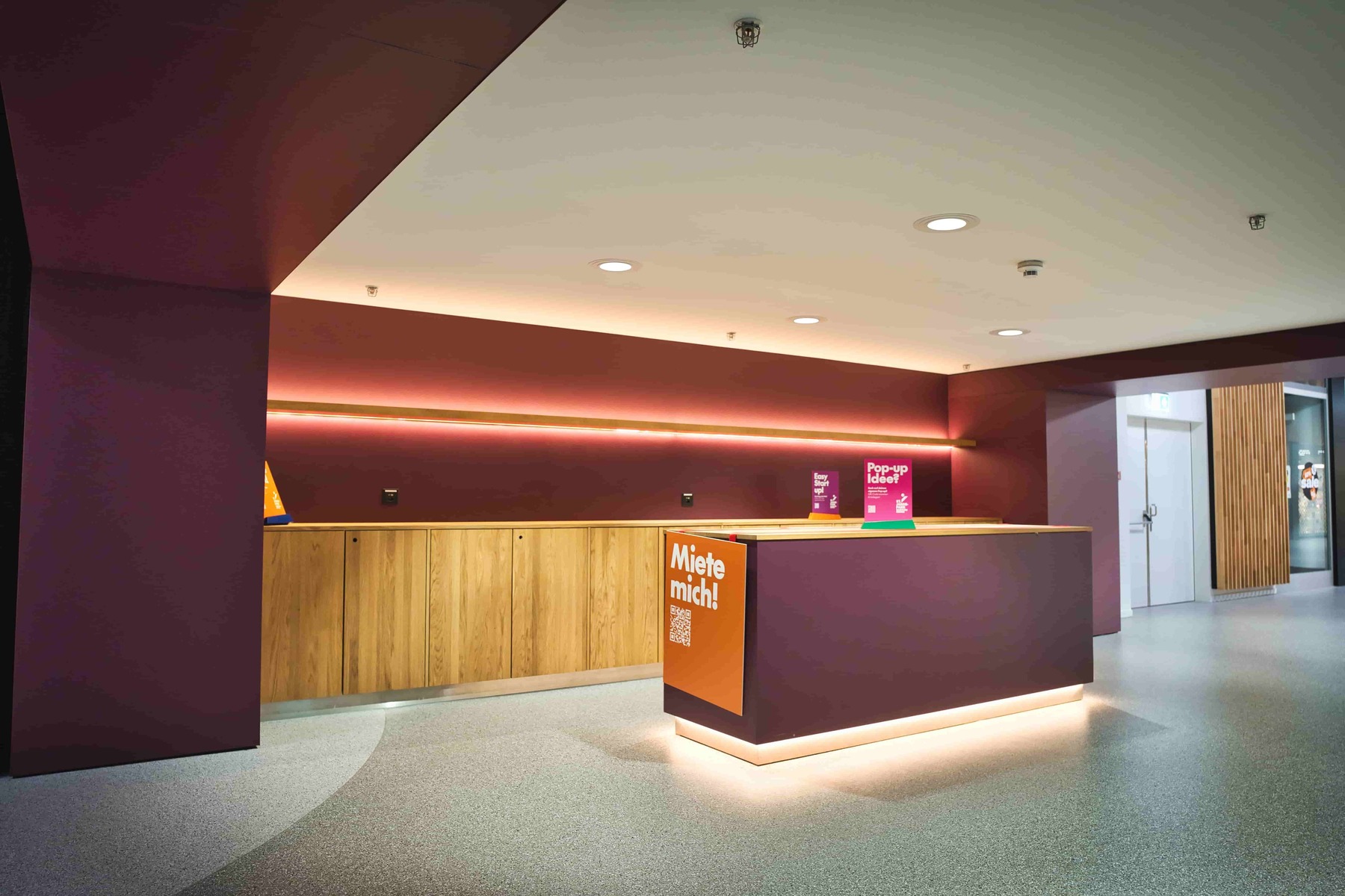 Pop-Up Fläche, Durchgang Fust zu Orell Füssli