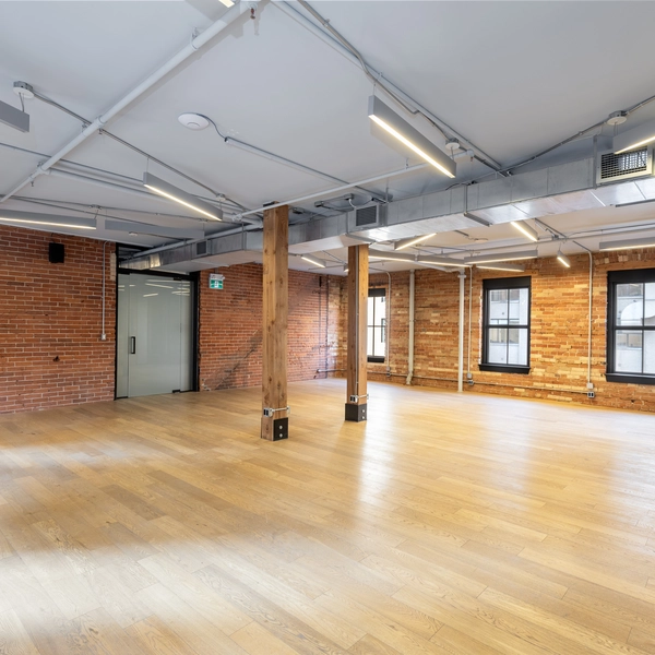 460 King Street West - Spadina Studio