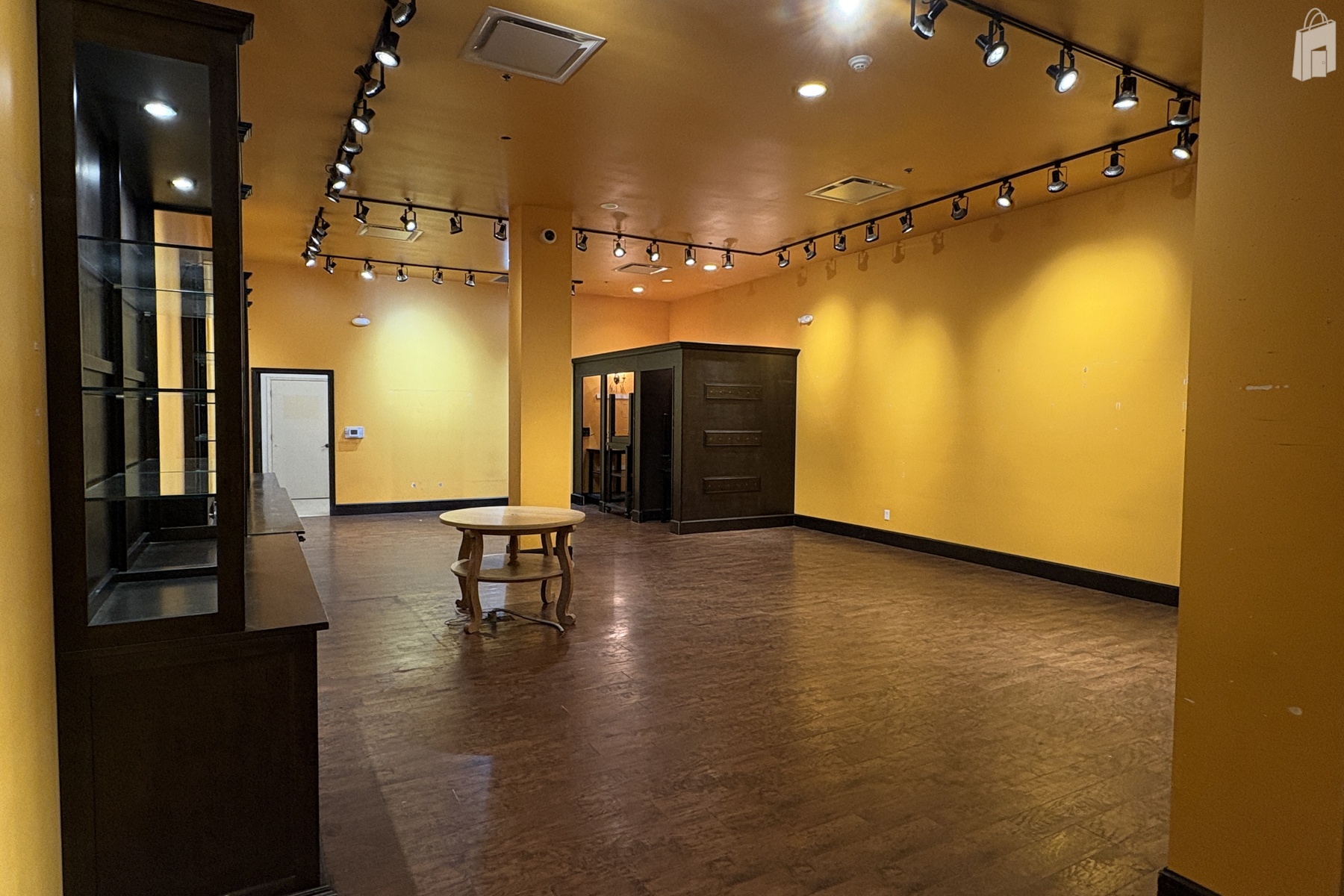 Interior Storefront 2