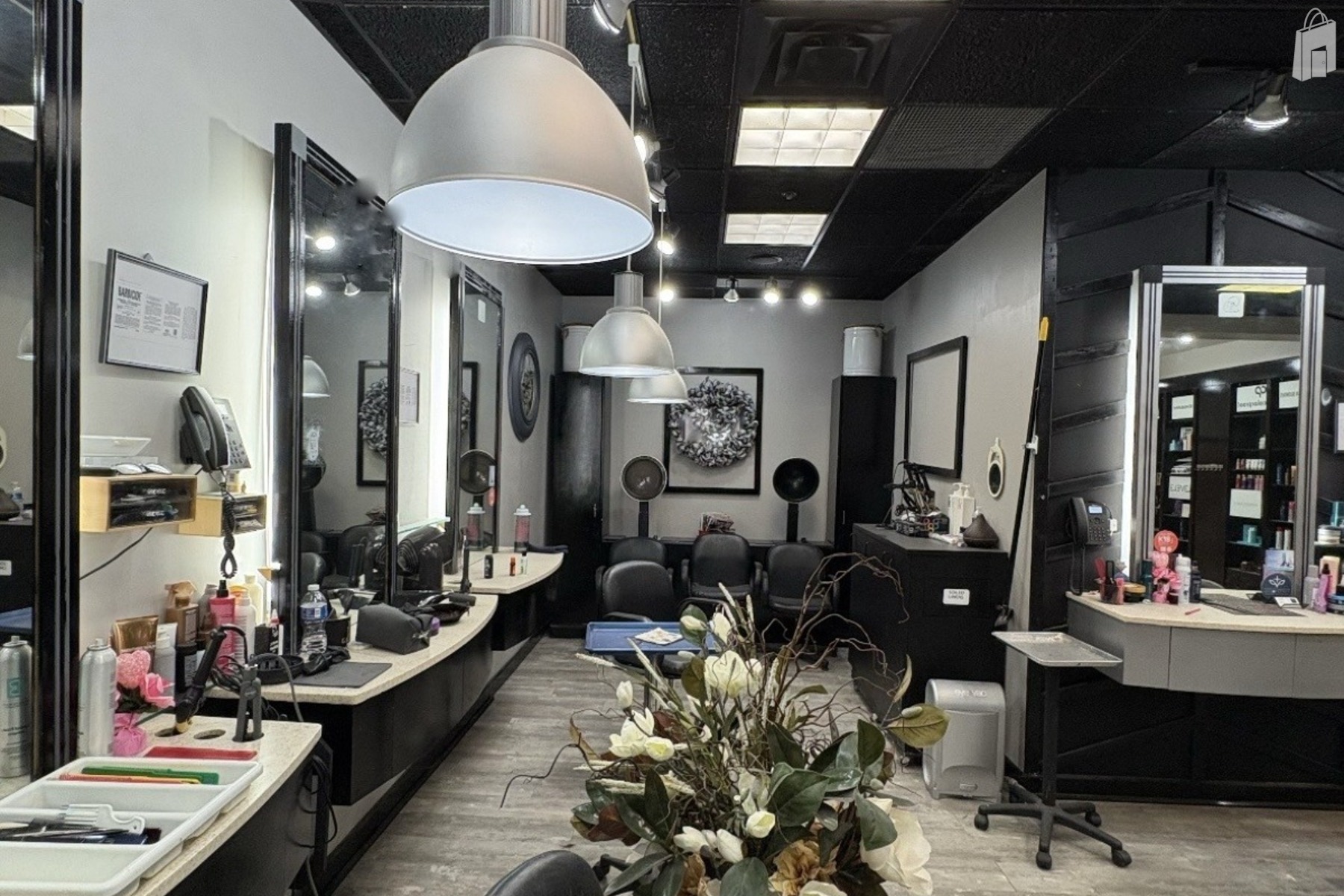 Salon