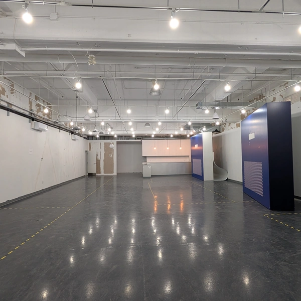 41 Fraser - Suite 101