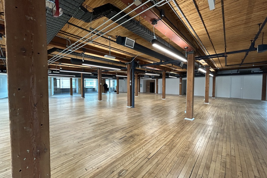 Suite 400